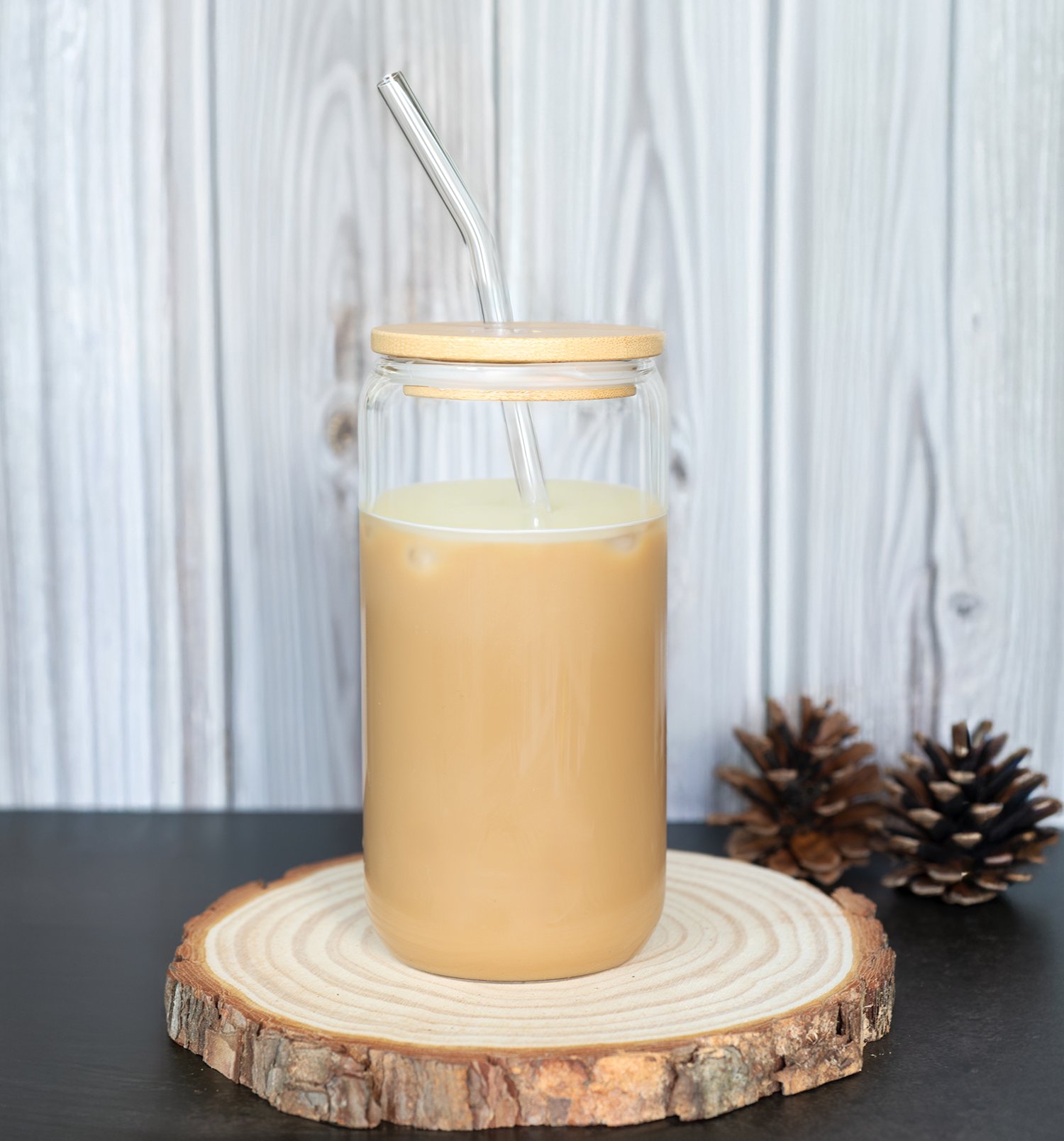 glass can product photography toronto